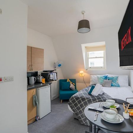 Small Private Studio Rooms In The Heart Of Angel ロンドン エクステリア 写真