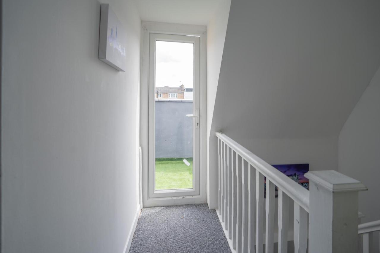 Small Private Studio Rooms In The Heart Of Angel ロンドン エクステリア 写真