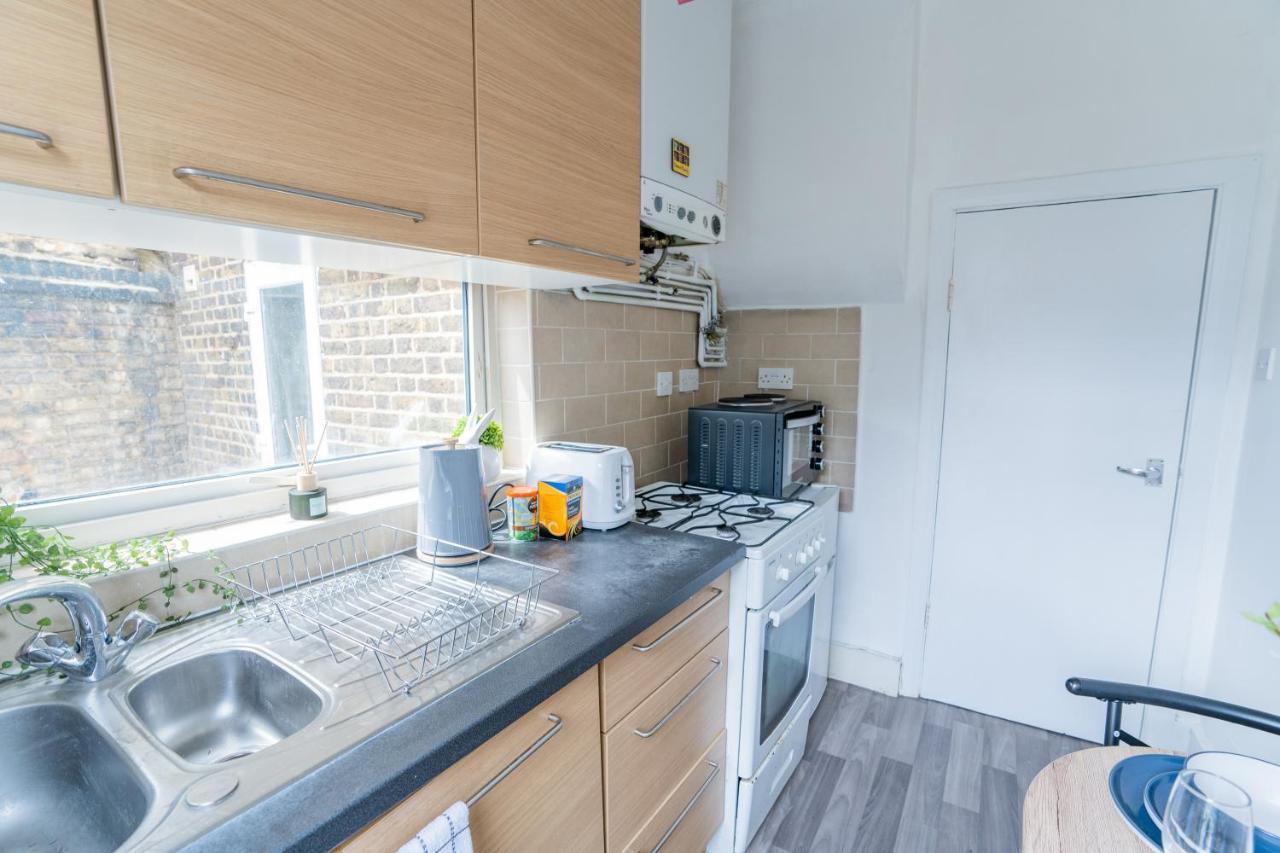 Small Private Studio Rooms In The Heart Of Angel ロンドン エクステリア 写真