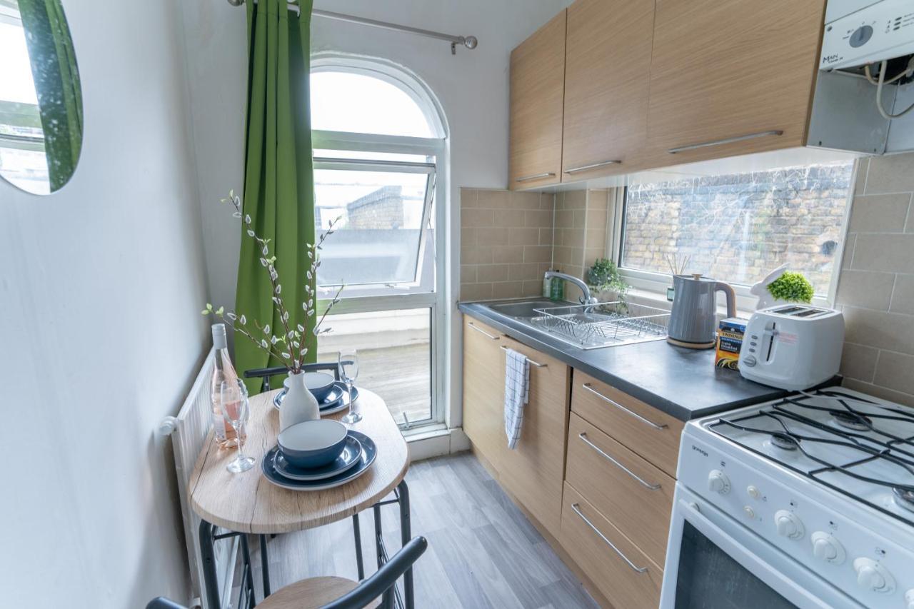 Small Private Studio Rooms In The Heart Of Angel ロンドン エクステリア 写真