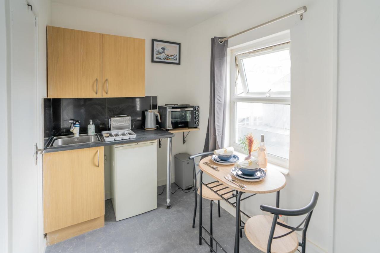 Small Private Studio Rooms In The Heart Of Angel ロンドン エクステリア 写真