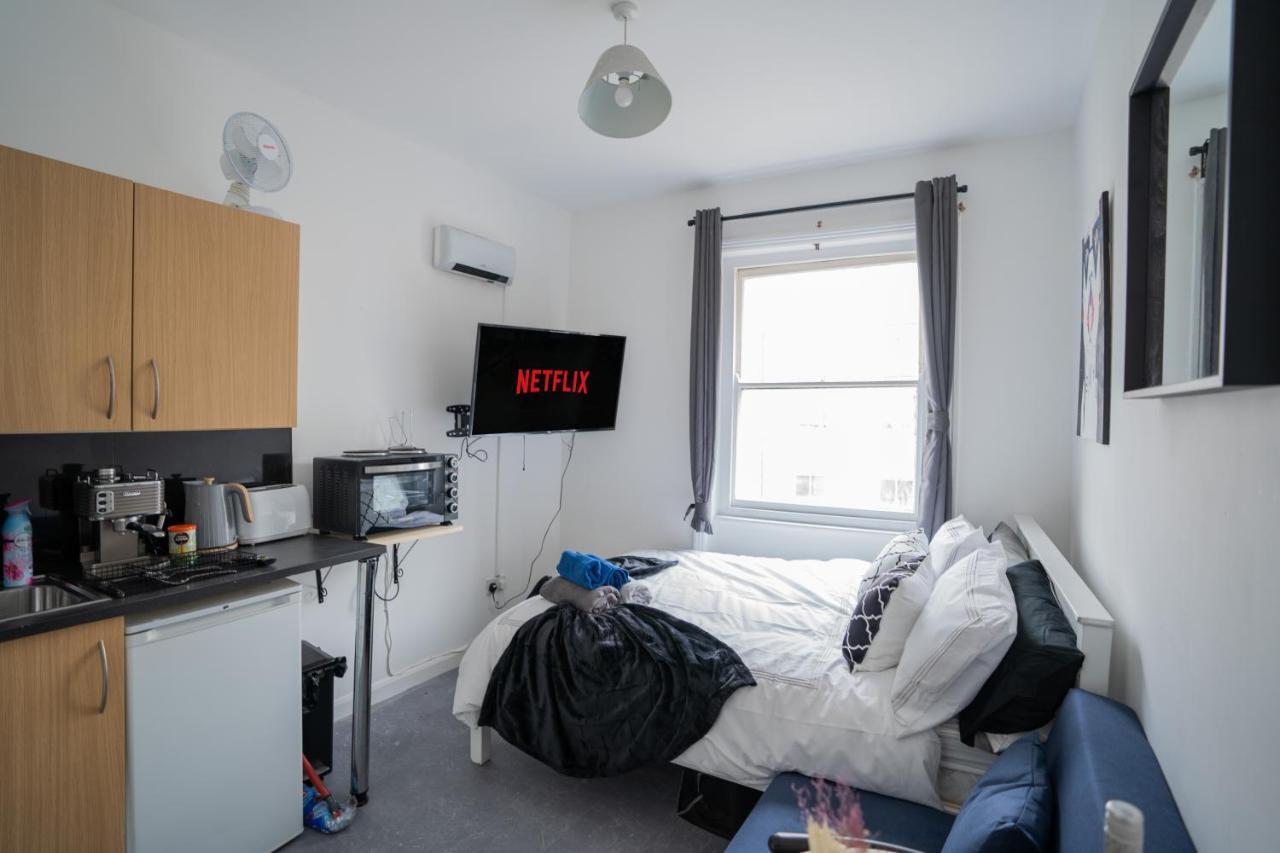Small Private Studio Rooms In The Heart Of Angel ロンドン エクステリア 写真