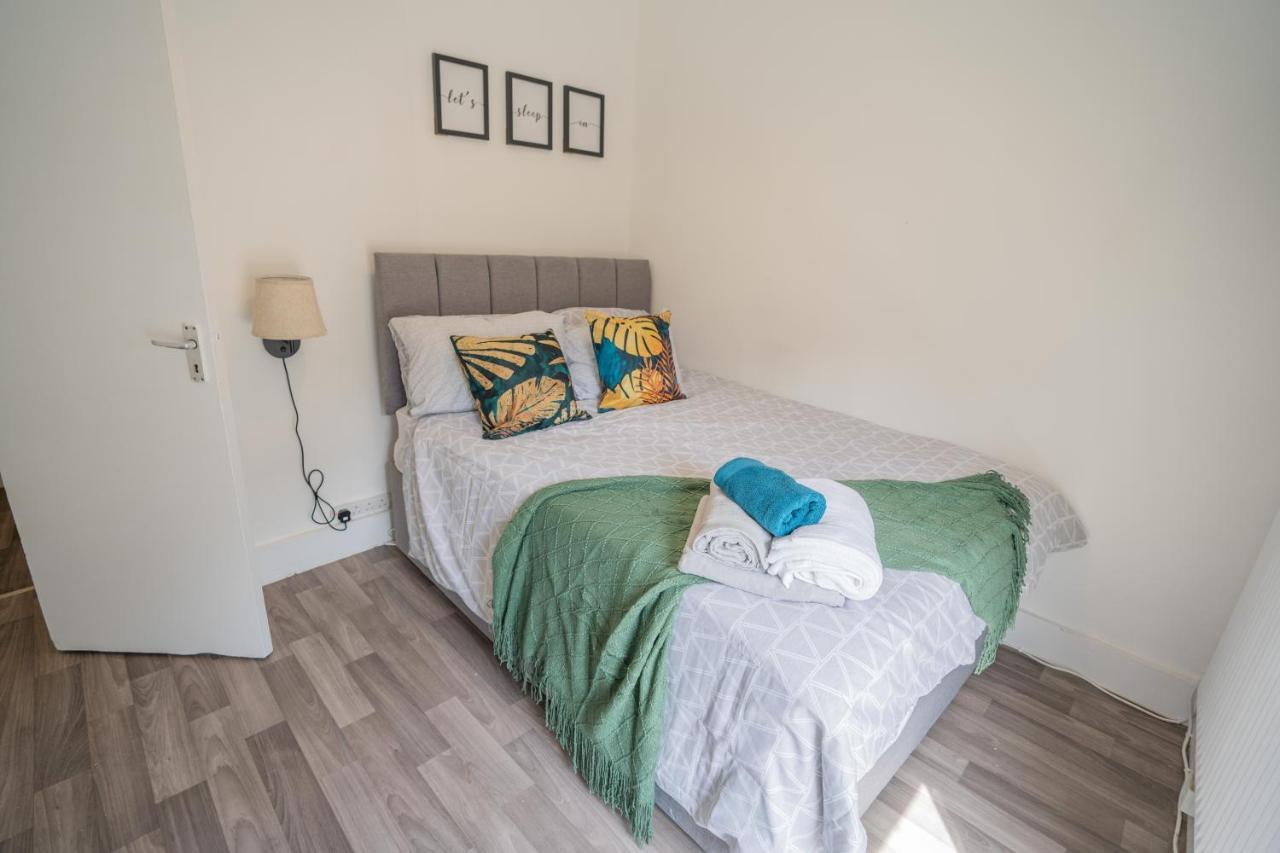 Small Private Studio Rooms In The Heart Of Angel ロンドン エクステリア 写真